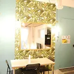 Appartement Arty 20m² District Of Batignolles Paris